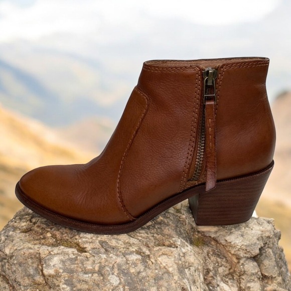 Madewell The Asher Side Zip‎ Ankle Boot in Leather English Saddle Sz 6.5 - Picture 1 of 12